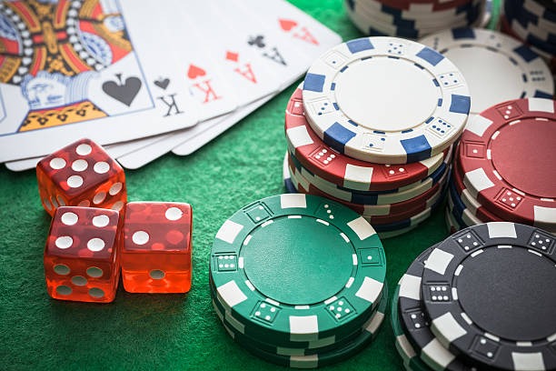 Player reviewing open outright bets and tournament standings on jeboll togell